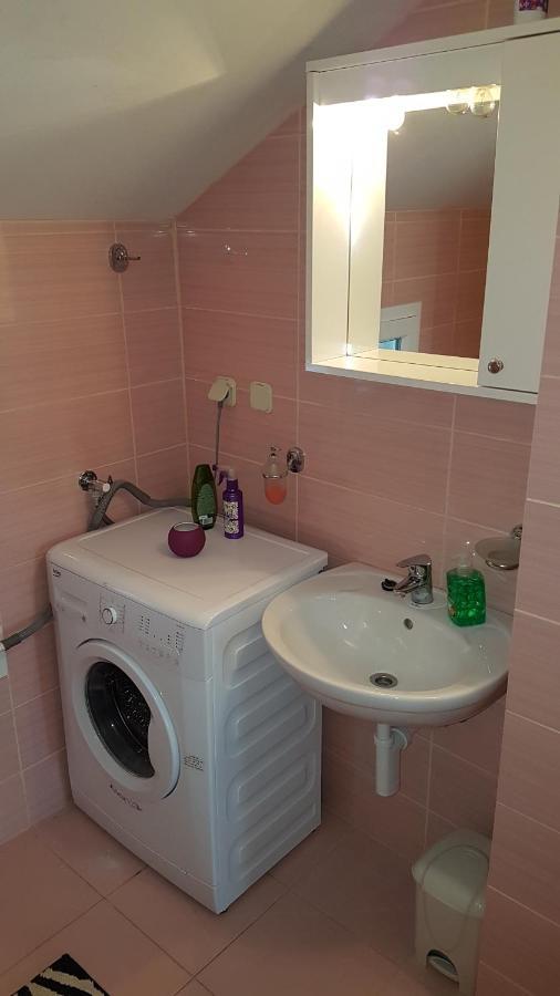 Apartman Vojaline Milna  Extérieur photo