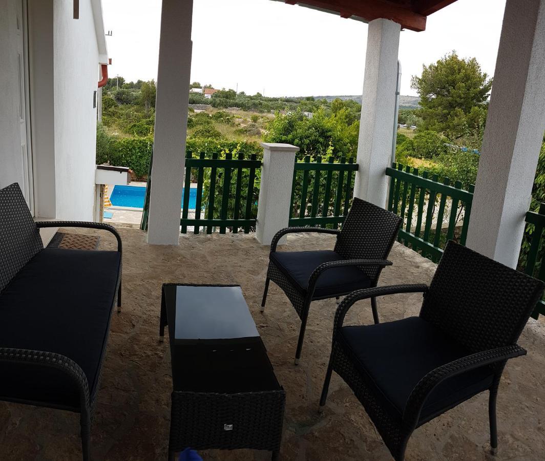 Apartman Vojaline Milna  Extérieur photo