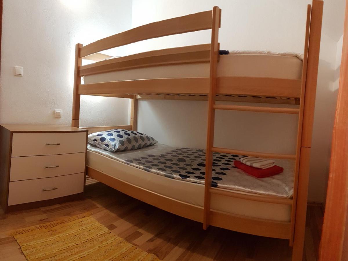 Apartman Vojaline Milna  Extérieur photo
